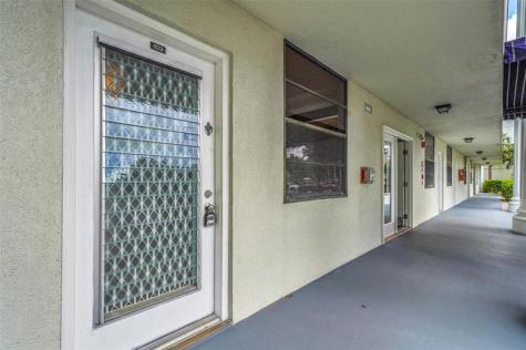 1713 Whitehall Drive Davie FL 33324