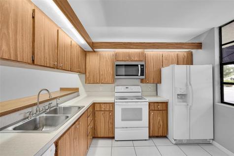 1713 Whitehall Drive Davie FL 33324