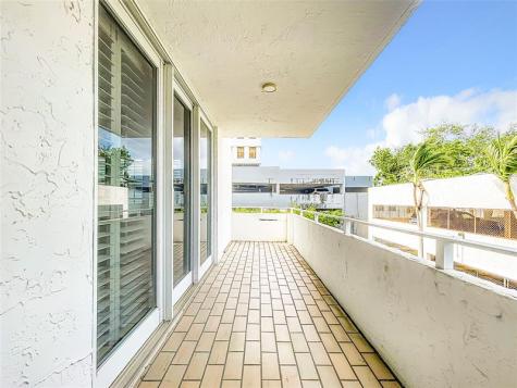 1160 N Federal Highway Fort Lauderdale FL 33304