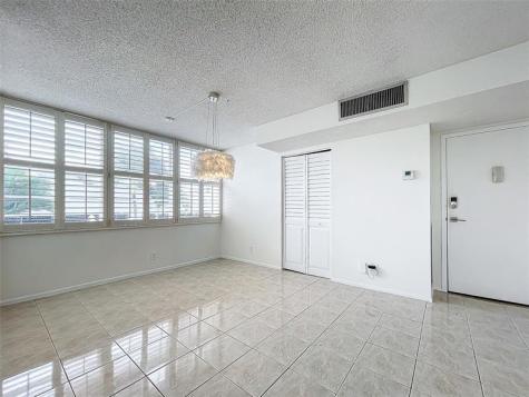 1160 N Federal Highway Fort Lauderdale FL 33304