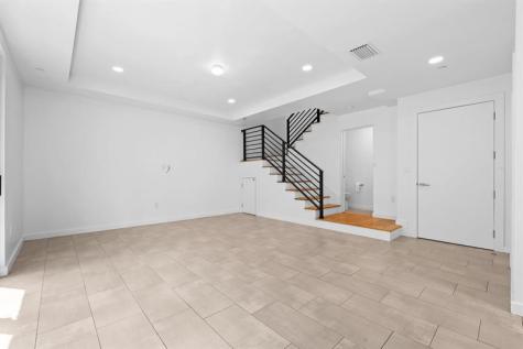 722 NE 15th Avenue Fort Lauderdale FL 33304