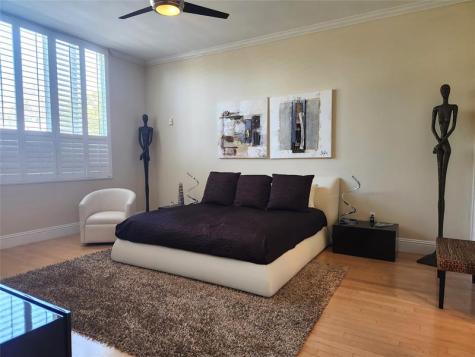 701 SE 21st Avenue Deerfield Beach FL 33441