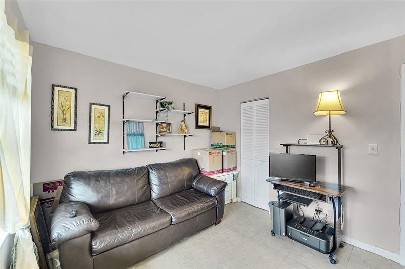 9261 Sunrise Lakes Boulevard Sunrise FL 33322