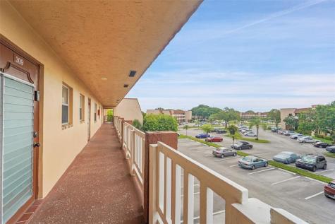 9261 Sunrise Lakes Boulevard Sunrise FL 33322