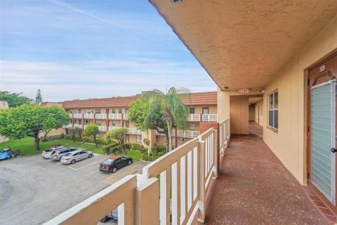 9261 Sunrise Lakes Boulevard Sunrise FL 33322