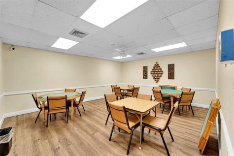 9261 Sunrise Lakes Boulevard Sunrise FL 33322