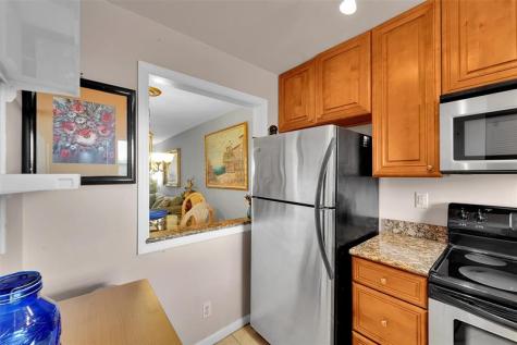 9261 Sunrise Lakes Boulevard Sunrise FL 33322