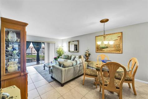 9261 Sunrise Lakes Boulevard Sunrise FL 33322