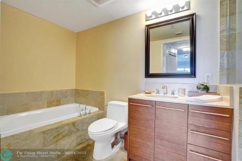 2641 N Flamingo Road Sunrise FL 33323