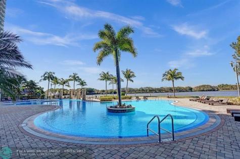 2641 N Flamingo Road Sunrise FL 33323