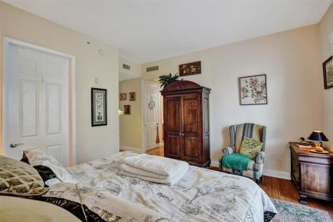 2617 NE 14th Avenue Wilton Manors FL 33334