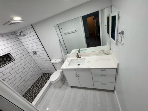 Lauderdale Lakes FL 33319