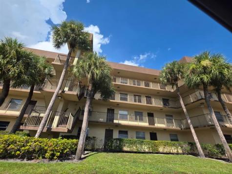 Lauderdale Lakes FL 33319