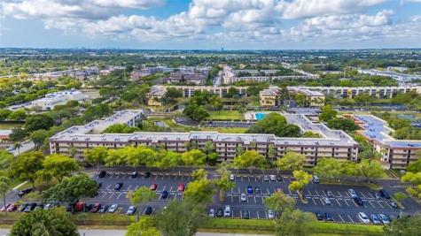 Lauderdale Lakes FL 33319