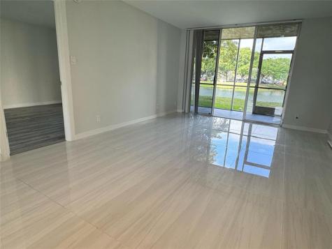 Lauderdale Lakes FL 33319