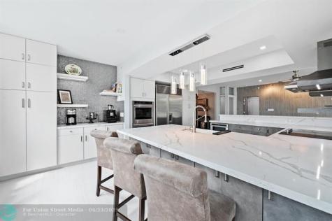 400 Hendricks Isle Fort Lauderdale FL 33301