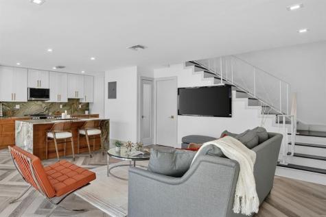 7 Coventry Way Wilton Manors FL 33305