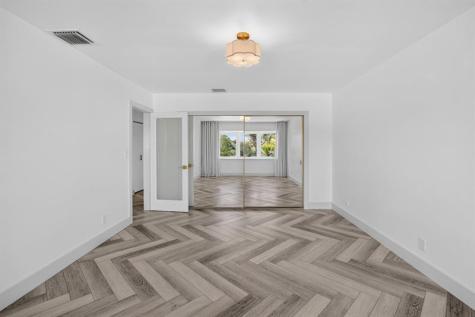 7 Coventry Way Wilton Manors FL 33305