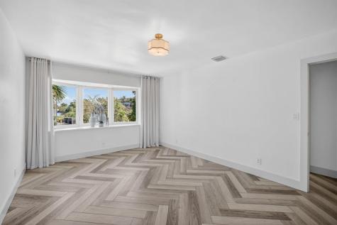 7 Coventry Way Wilton Manors FL 33305