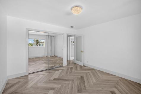 7 Coventry Way Wilton Manors FL 33305