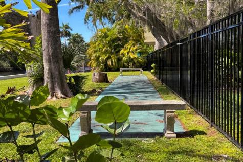 7 Coventry Way Wilton Manors FL 33305