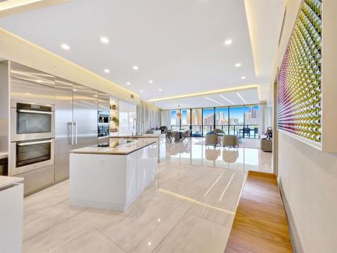 5000 Island Estates Drive Aventura FL 33160