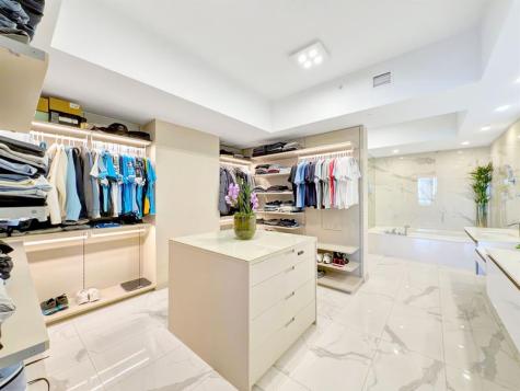 5000 Island Estates Drive Aventura FL 33160