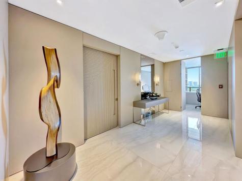 5000 Island Estates Drive Aventura FL 33160