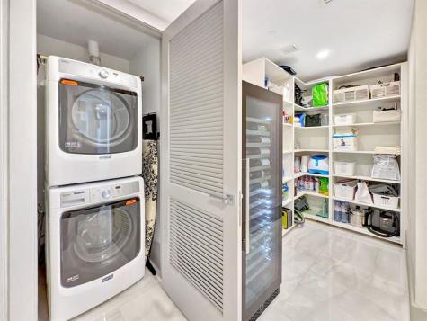 5000 Island Estates Drive Aventura FL 33160