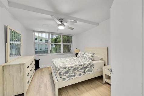 1530 S Ocean Boulevard Lauderdale By The Sea FL 33062