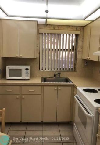2731 N Pine Island Road Sunrise FL 33322