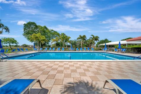 3591 N Environ Boulevard Lauderhill FL 33319