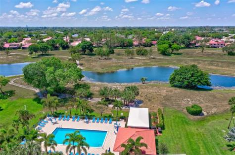 3591 N Environ Boulevard Lauderhill FL 33319