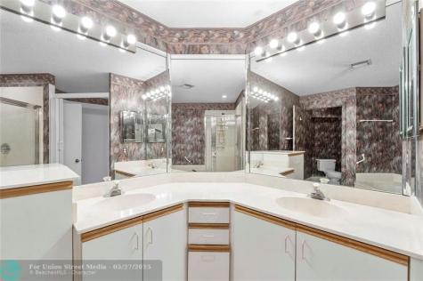 5219 Europa Drive Boynton Beach FL 33437