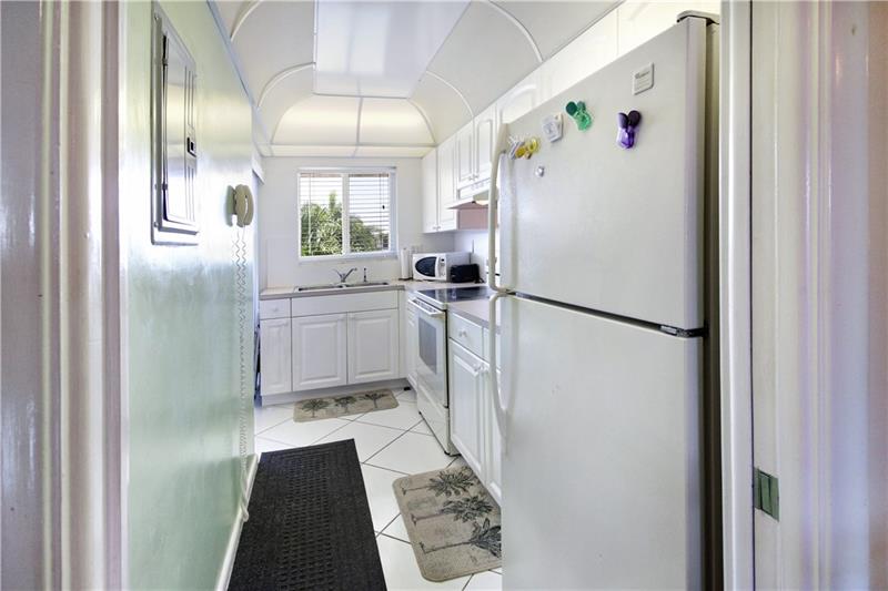 2100 NE 38th Street Lighthouse Point FL 33064