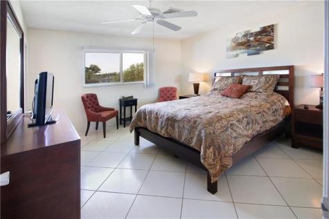 2100 NE 38th Street Lighthouse Point FL 33064