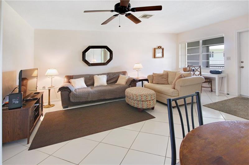 2100 NE 38th Street Lighthouse Point FL 33064