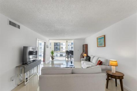 3100 NE 49th Street Fort Lauderdale FL 33308