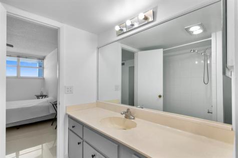 3100 NE 49th Street Fort Lauderdale FL 33308