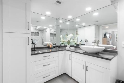 806 Cypress Grove Lane Pompano Beach FL 33069