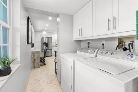 806 Cypress Grove Lane Pompano Beach FL 33069