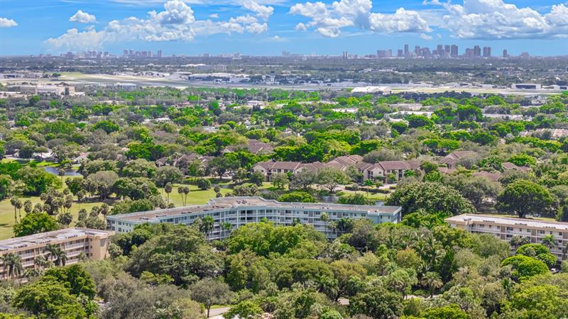 806 Cypress Grove Lane Pompano Beach FL 33069