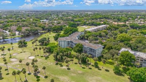 806 Cypress Grove Lane Pompano Beach FL 33069