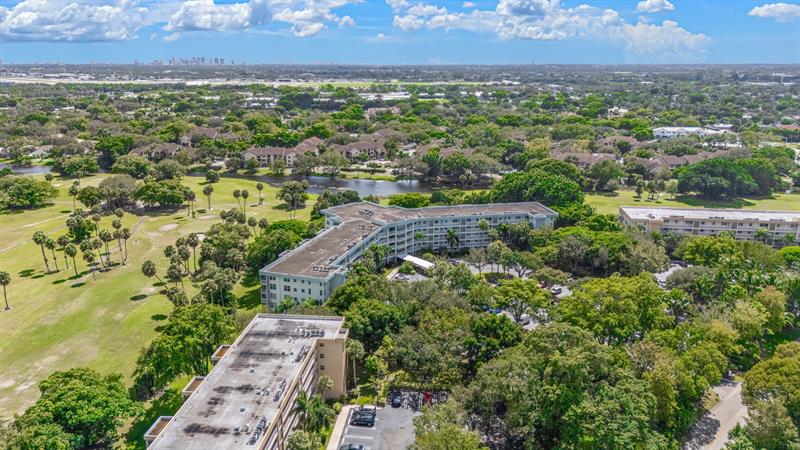 806 Cypress Grove Lane Pompano Beach FL 33069