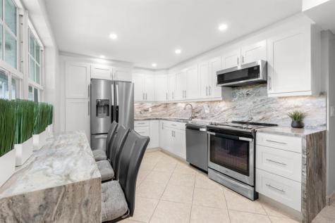 806 Cypress Grove Lane Pompano Beach FL 33069