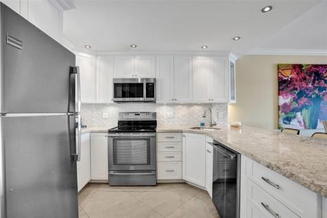 400 N Federal Highway Deerfield Beach FL 33441