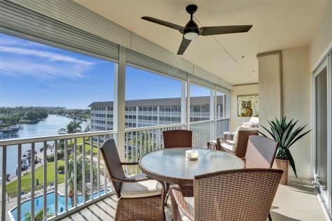 400 N Federal Highway Deerfield Beach FL 33441