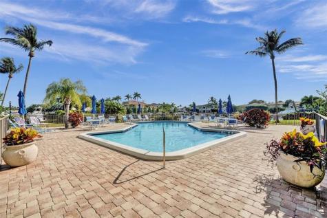 400 N Federal Highway Deerfield Beach FL 33441