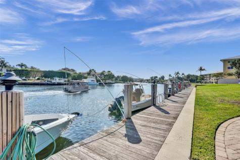 400 N Federal Highway Deerfield Beach FL 33441