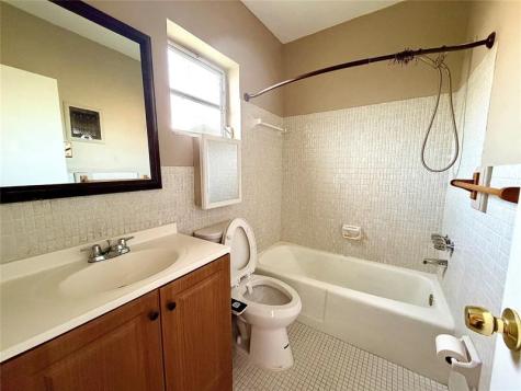 2225 Polk Street Hollywood FL 33020